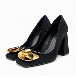 New Zara Metal Flower Suede Shoes